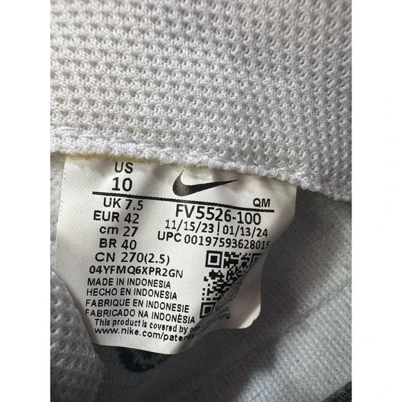 Nike White and Brown Women's Sneakers - Picture 7 of 10